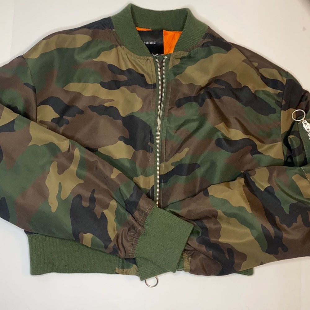 Army fatigue bomber jacket from Forever21 size L (large) - Picture 5 of 5